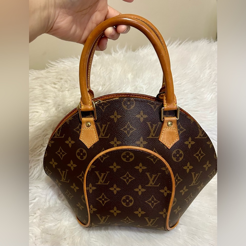 💚LOUIS VUITTON Ellipse pm monogram💚